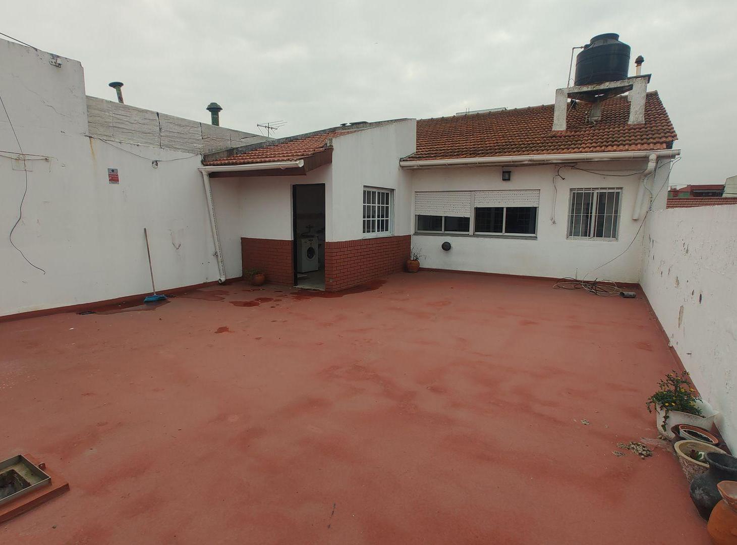 VENTA CASA 4 AMB QUINCHO+ GALPON+LOCAL VILLA DOMIN
