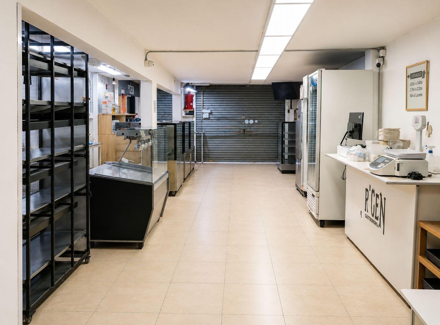 Foto de VENTA LOCAL COMERCIAL AV SAN MARTIN BERNAL CENTRO, imagen 1