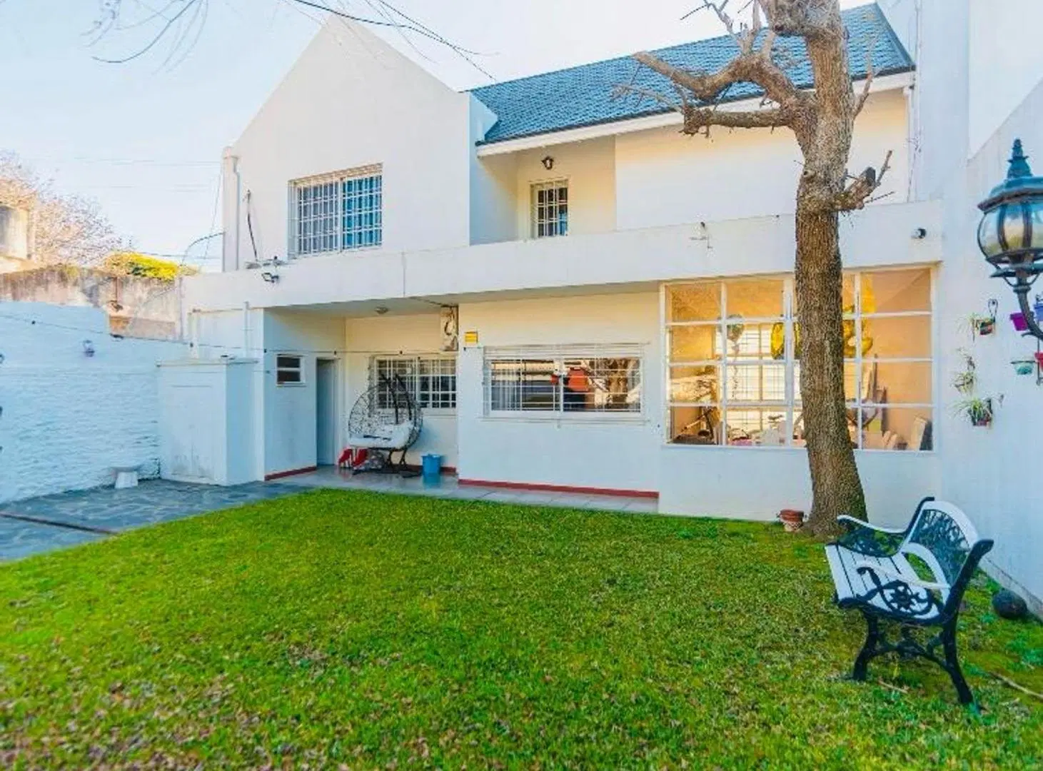 Venta Casa 5 Amb c/ Parque y Parrilla QUILMES 3