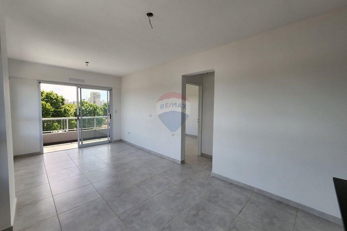 Foto de VENTA DEPTO 2 AMB C/COCHERA A ESTRENAR EN QUILMES, imagen 4