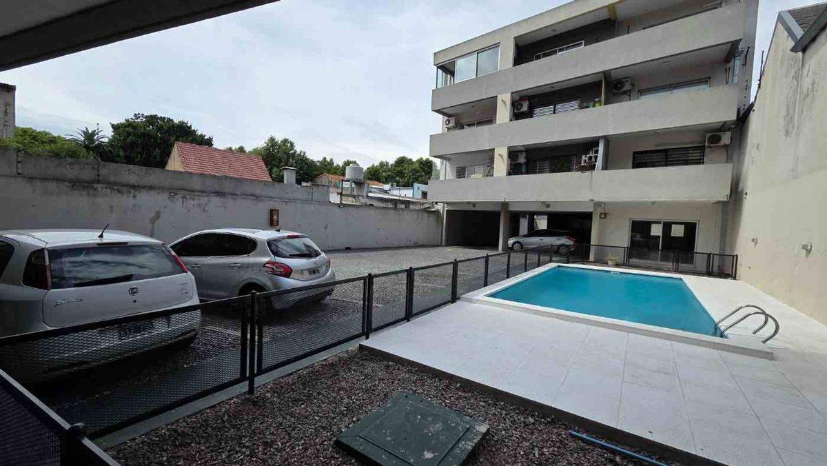 Foto de VENTA DPTO 2 AMB COCHERA BERNAL CENTRO, imagen 1