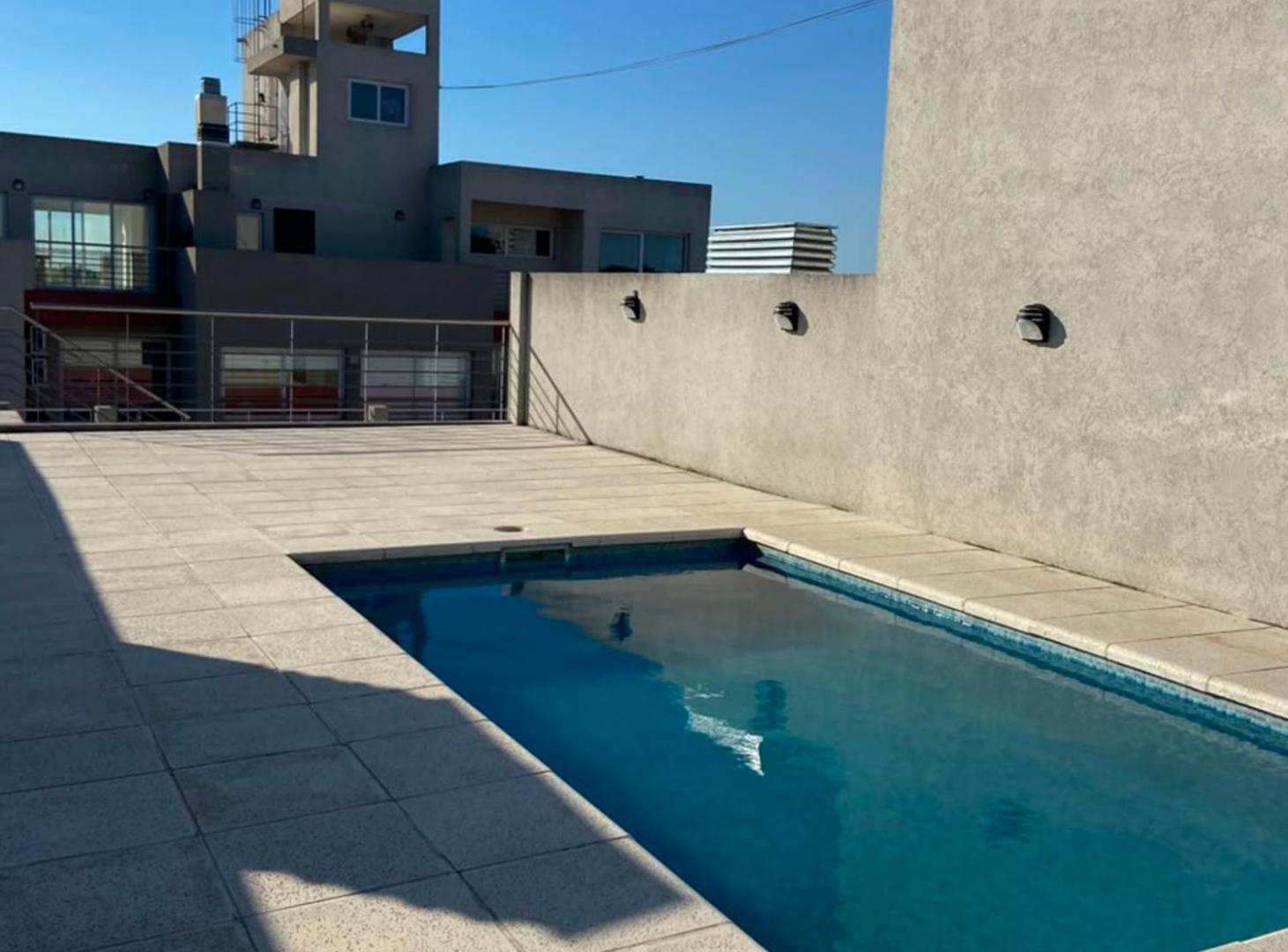 Foto de DEPARTAMENTO 2 AMBIENTES EN ALQUILER EN BERNAL, imagen 3