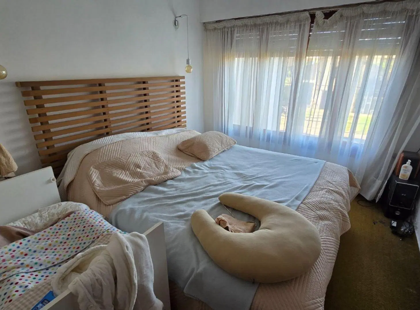 VENTA CASA 4 AMBIENTES CON AMPLIO TERRENO QUILMES 2