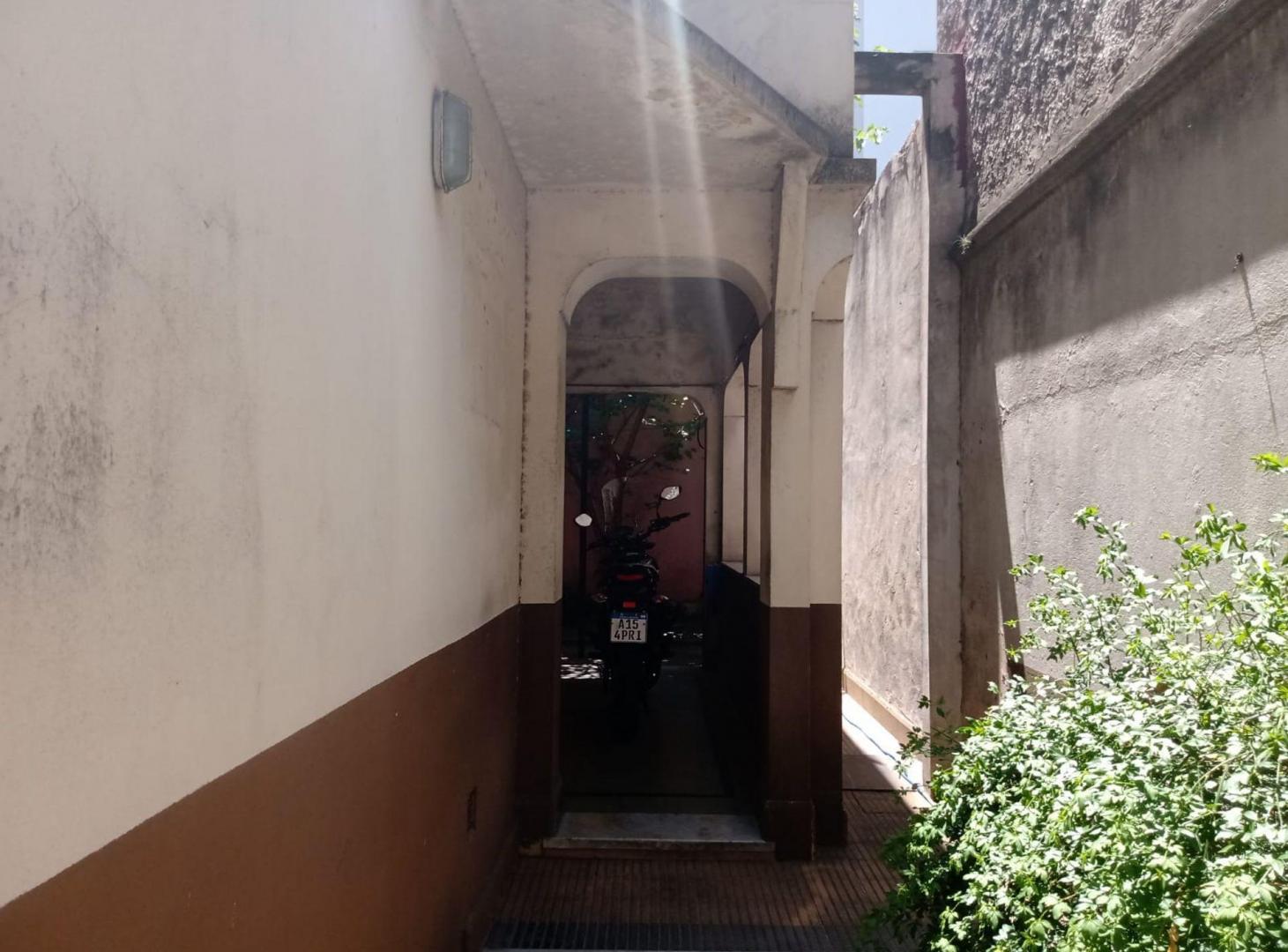 Foto de VENTA CASA 4 AMBIENTES QUILMES CENTRO, imagen 3