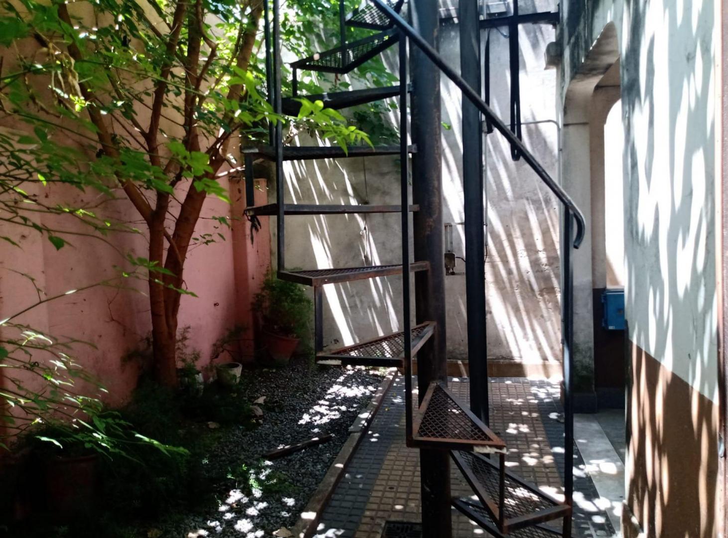 Foto de VENTA CASA 4 AMBIENTES QUILMES CENTRO, imagen 4