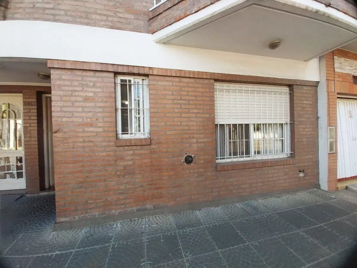 VENTA DEPTO 3 AMBIENTES EN PLANTA BAJA WILDE 4