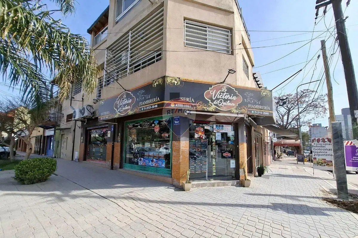 LOCAL EN VENTA SOBRE ESQUINA QUILMES OESTE 2