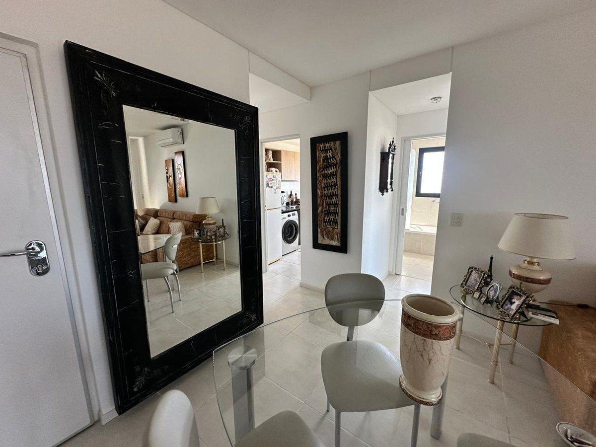 Foto de VENTA DEPTO 3 AMB CON COCHERA BERNAL CENTRO, imagen 3