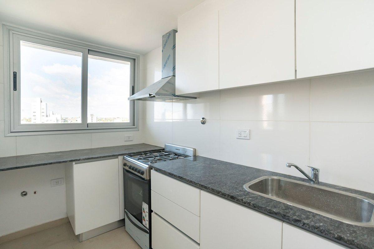 Foto de Departamento 3 ambientes Venta Bernal centro, imagen 1