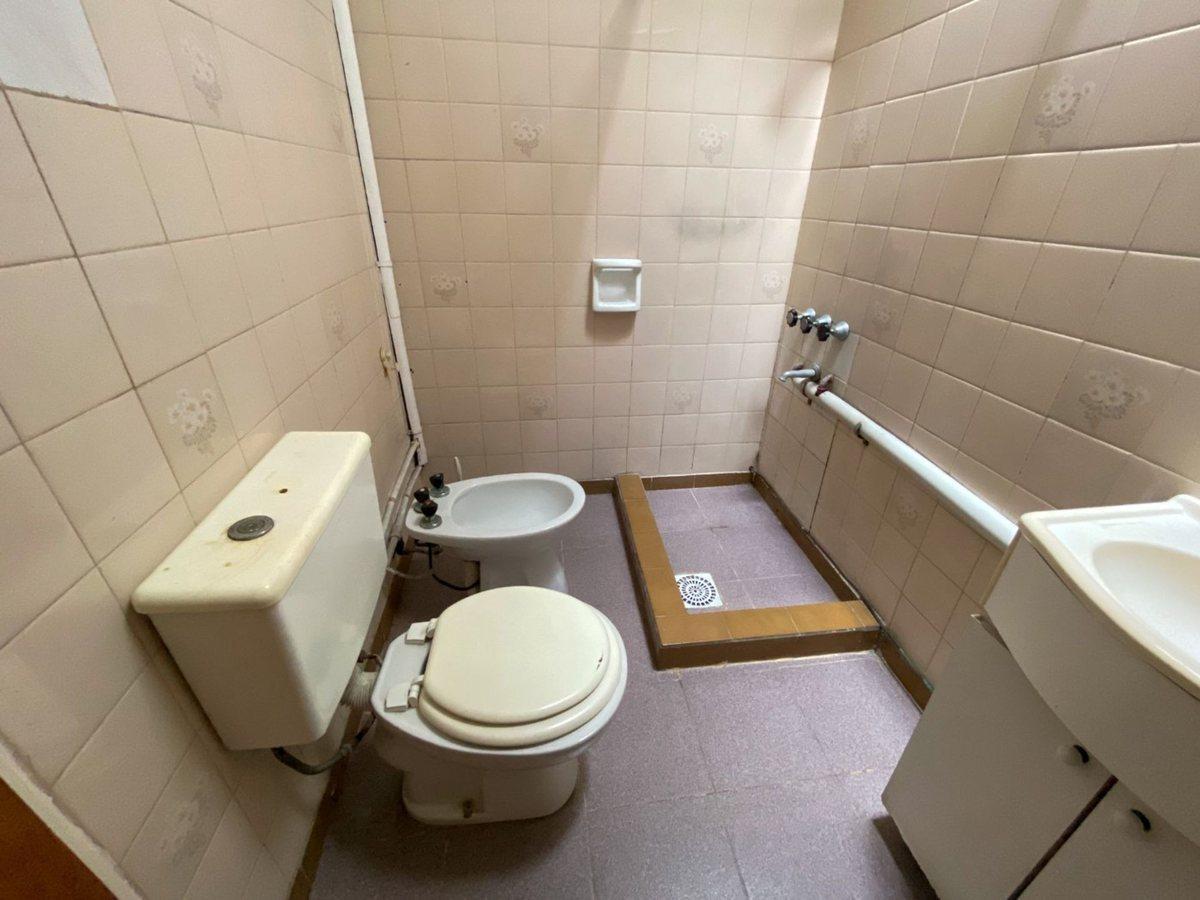 Foto de DEPARTAMENTO 2 AMBIENTES EN VENTA QUILMES, imagen 3