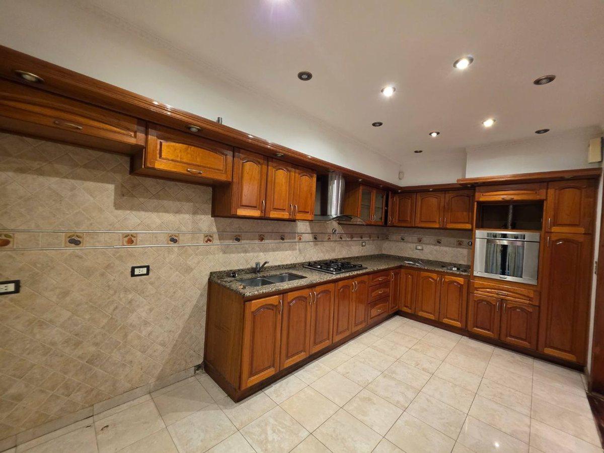 Foto de Venta Casa tipo duplex 5 amb en Quilmes., imagen 5