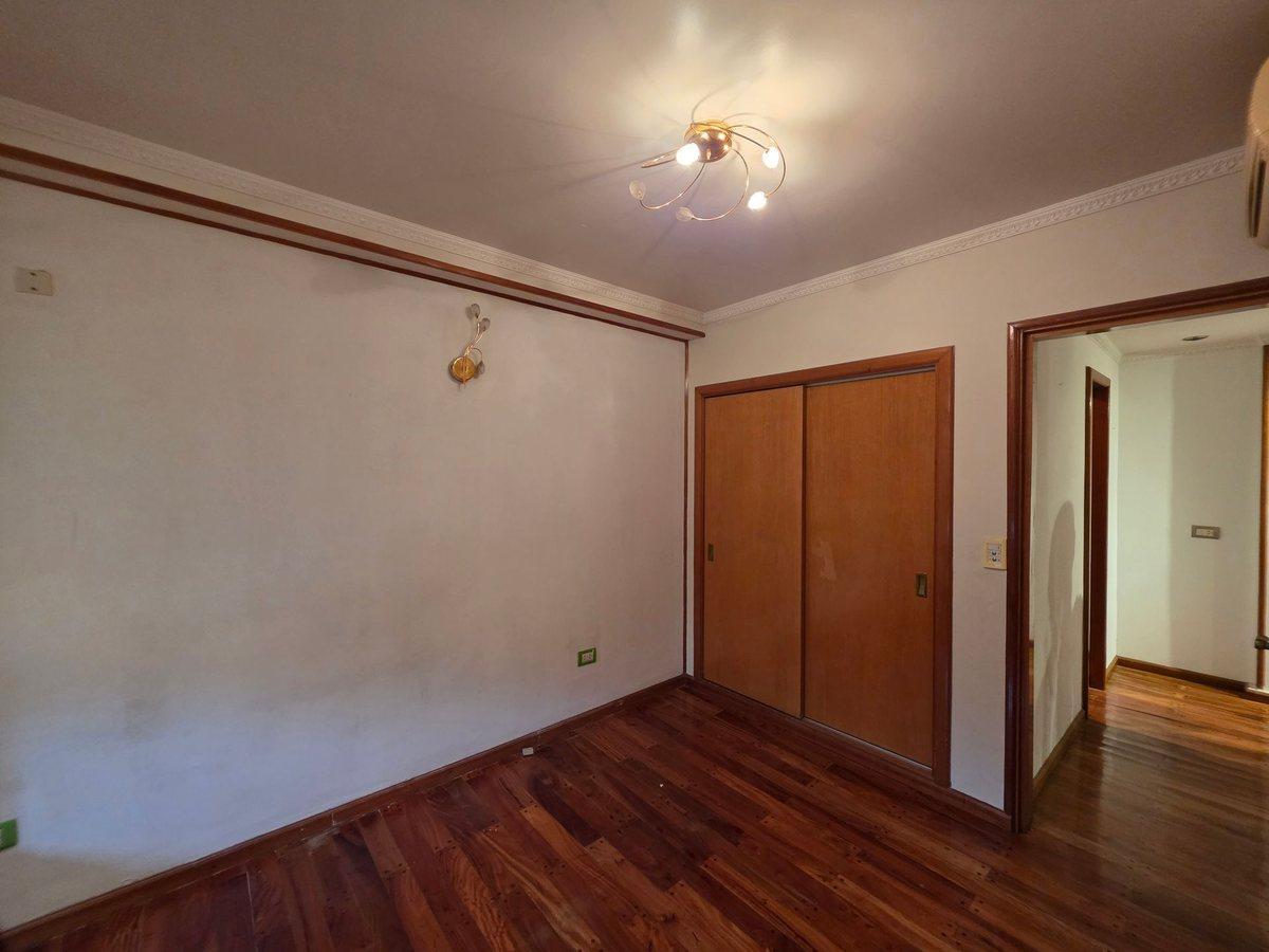 Foto de Venta Casa tipo duplex 5 amb en Quilmes., imagen 3