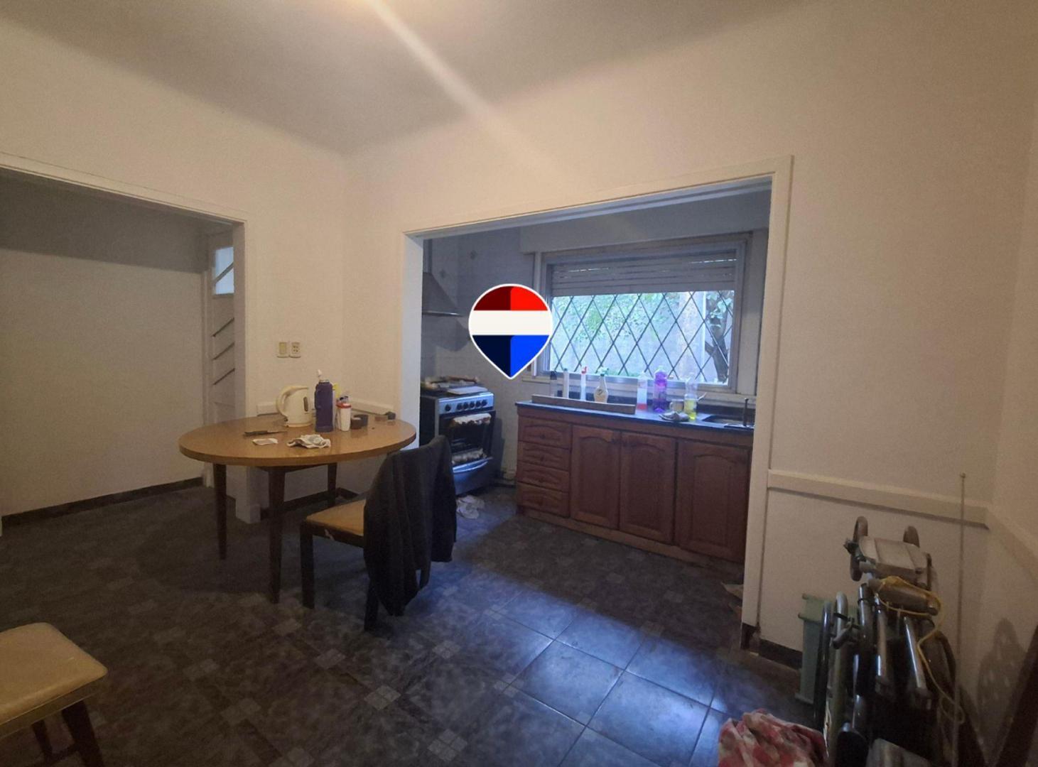 Foto de Venta casa 4 ambientes Quilmes oeste, imagen 2