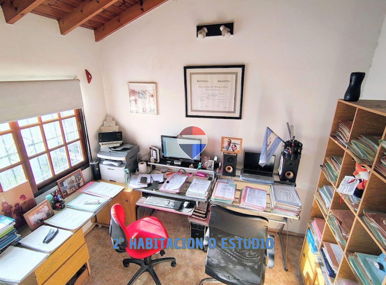 Foto de VENTA PH DUPLEX 3 AMB. BERNAL OESTE GARAJE QUINCHO, imagen 1