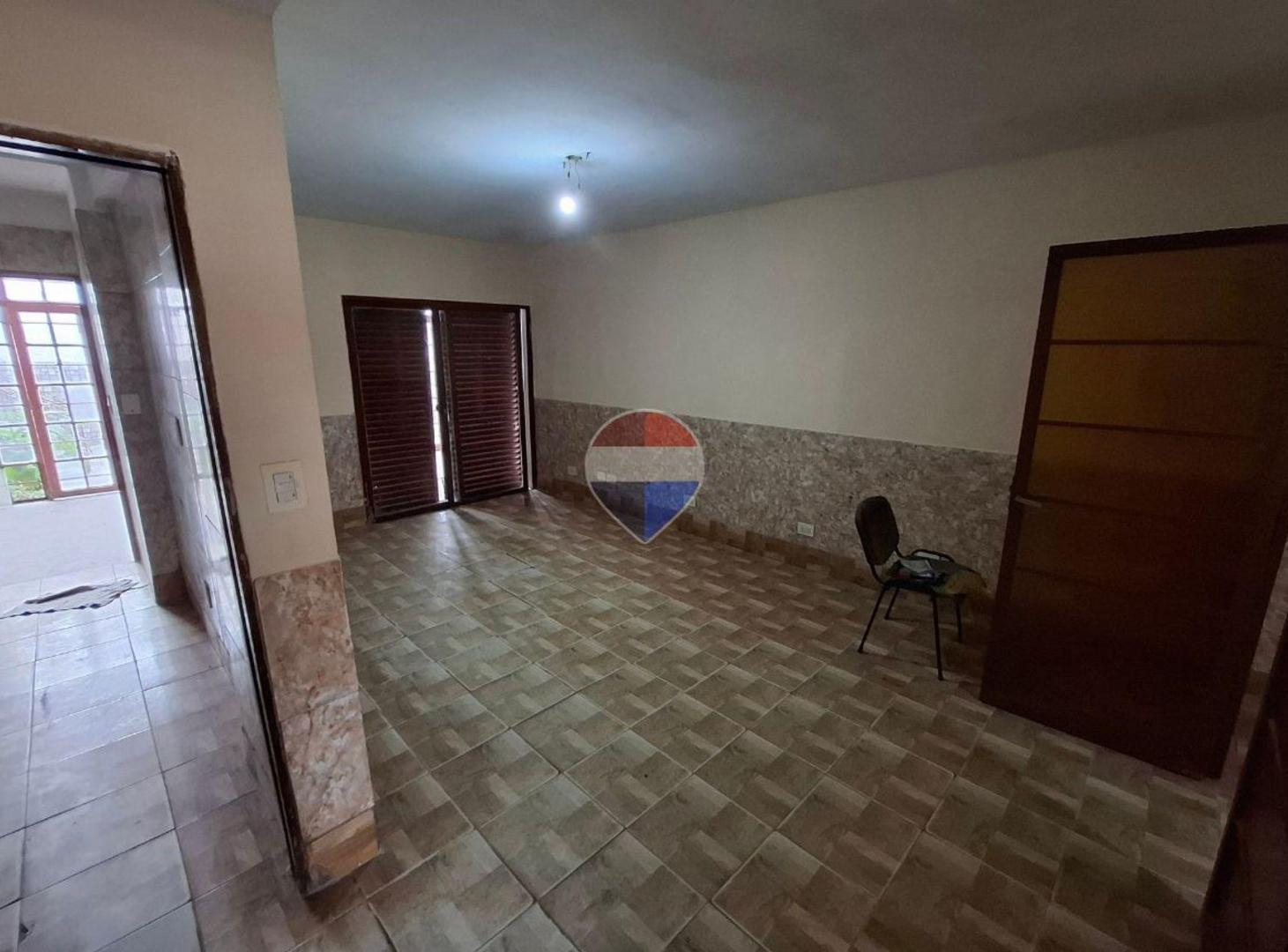 Foto de ALQUILER CASA 4 AMB CON COCHERA QUILMES ESTE, imagen 5