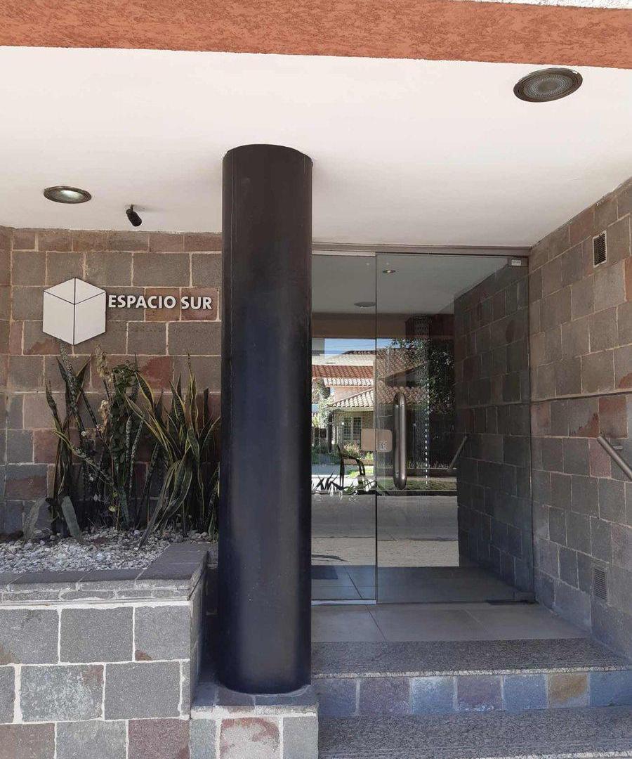 Foto de VENTA DEPTO 3 AMBIENTES - FCIO VARELA - C/COCHERA, imagen 5