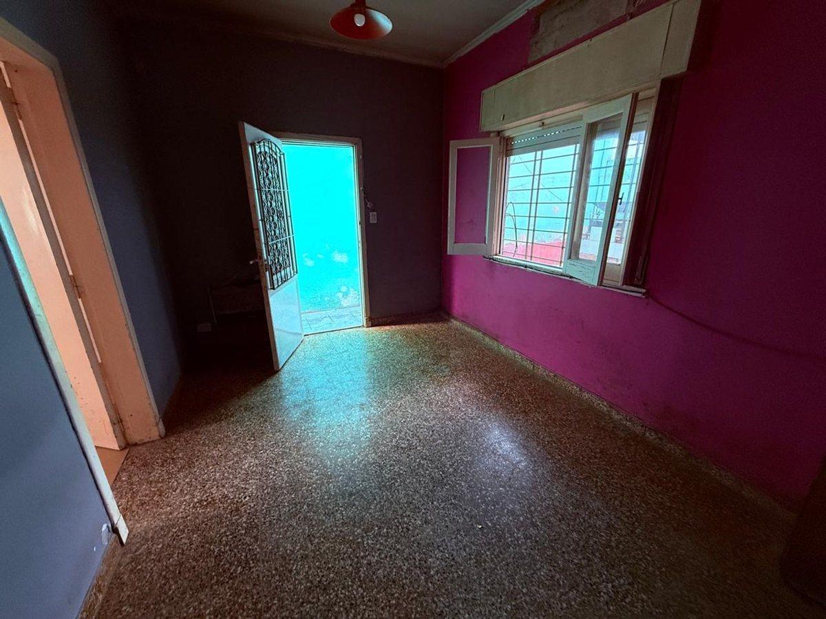 Foto de VENTA CASA 3 AMBIENTES COCHERA BERNAL CON TERRAZA, imagen 5