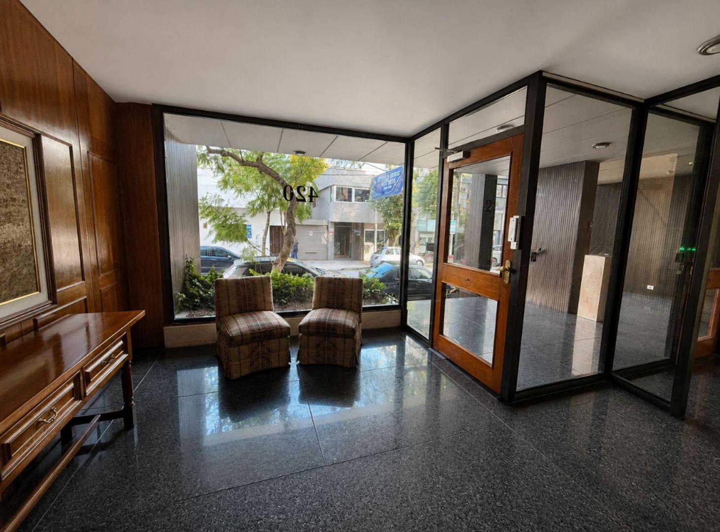 Foto de VENTA PISO CATEGORIA 190.m COCHERA QUILMES CENTRO, imagen 3