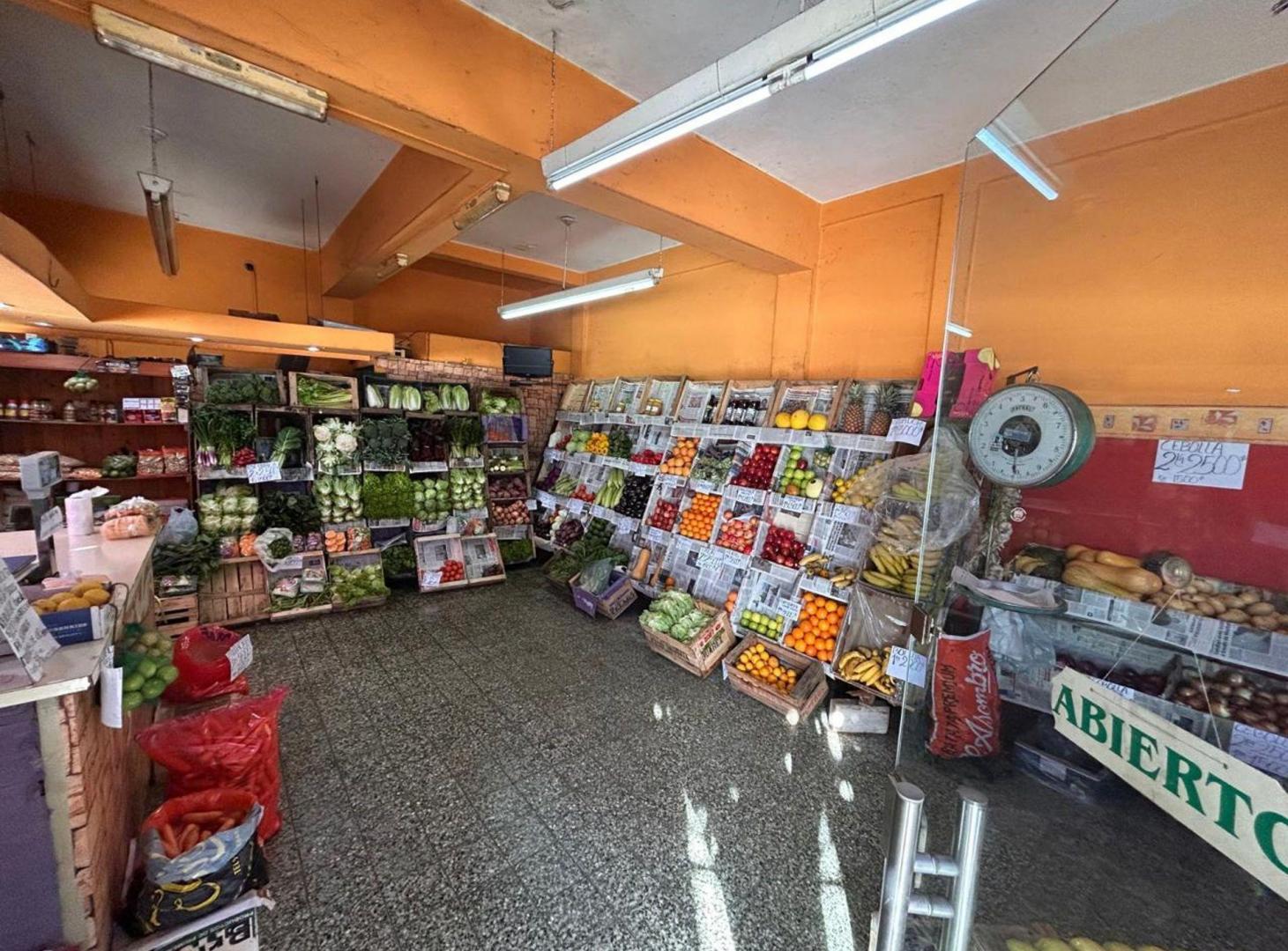 Foto de VENTA LOCAL QUILMES O. Lamadrid y Arist. del Valle, imagen 4