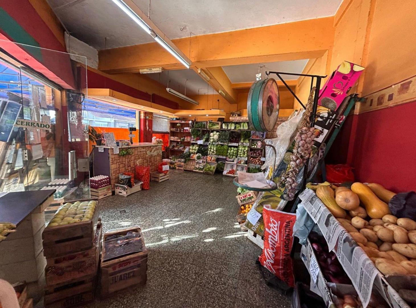 Foto de VENTA LOCAL QUILMES O. Lamadrid y Arist. del Valle, imagen 5