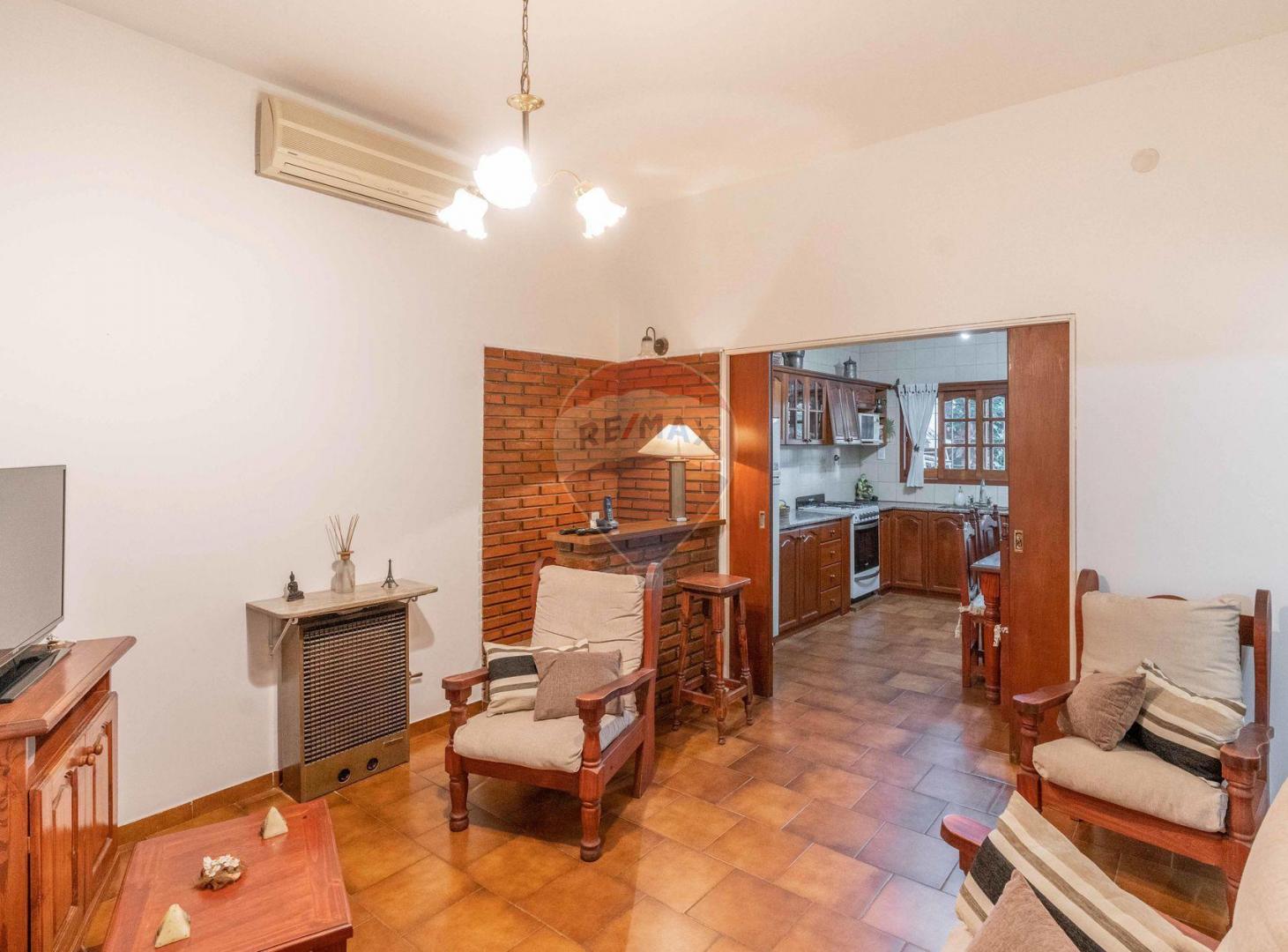 Foto de VENTA CASA 3 AMBIENTES EN QUILMES - PERMUTA, imagen 1