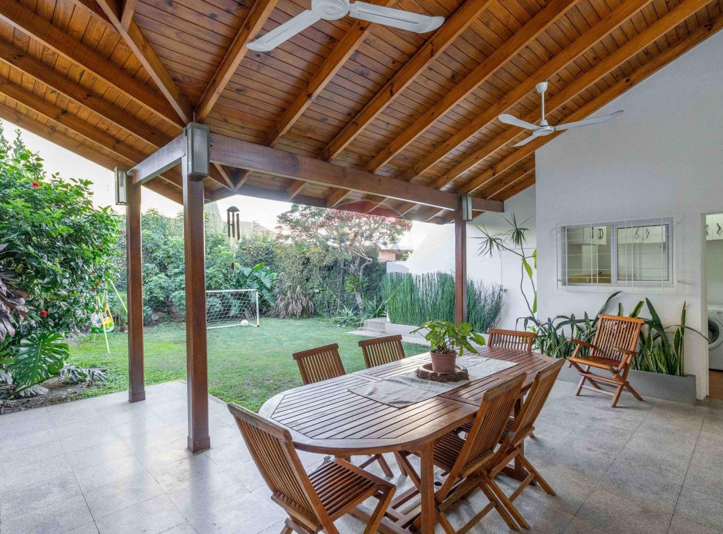 Foto de VENTA CASA 3 AMBIENTES EN QUILMES - PERMUTA, imagen 4