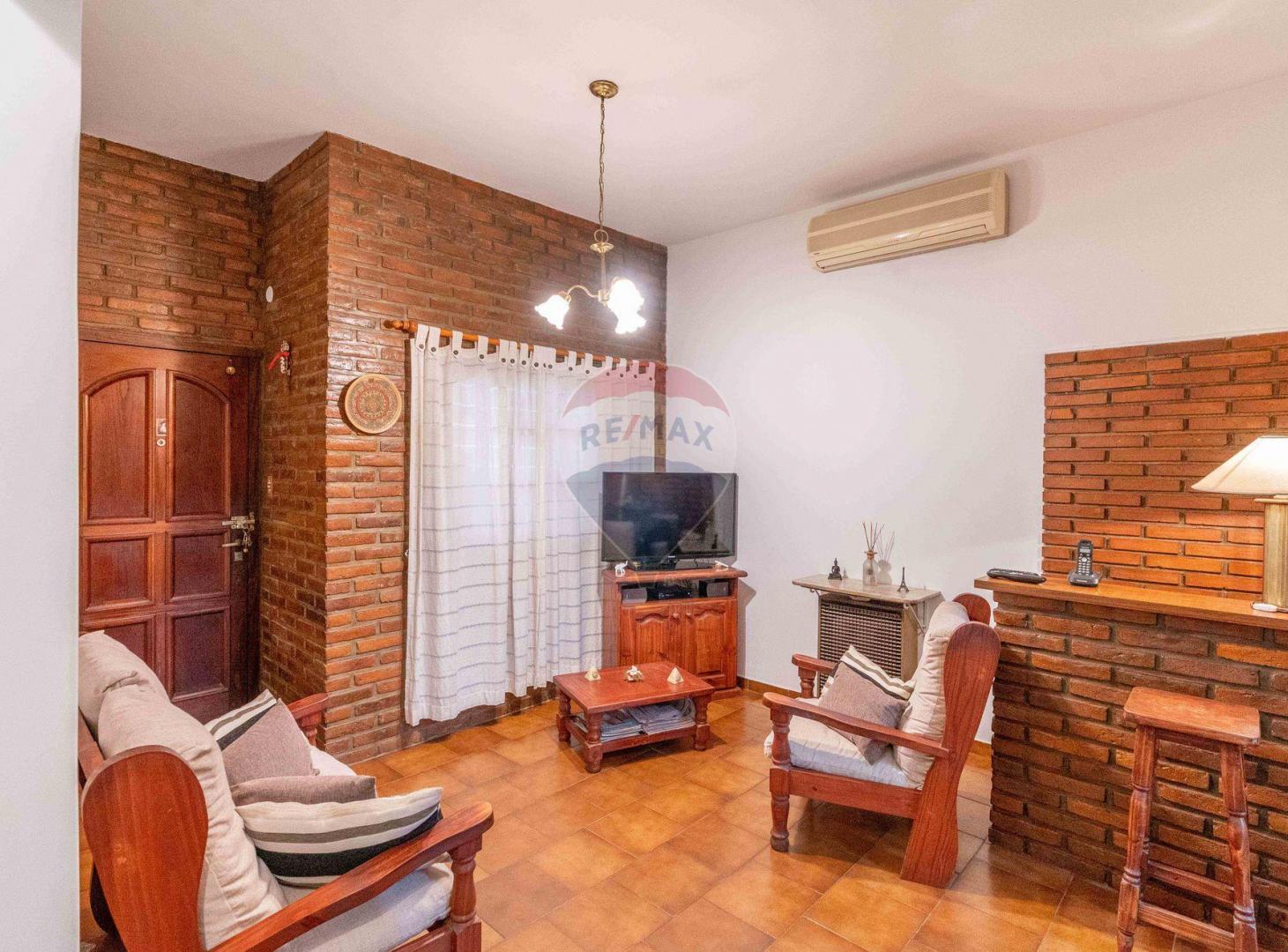 Foto de VENTA CASA 3 AMBIENTES EN QUILMES - PERMUTA, imagen 2