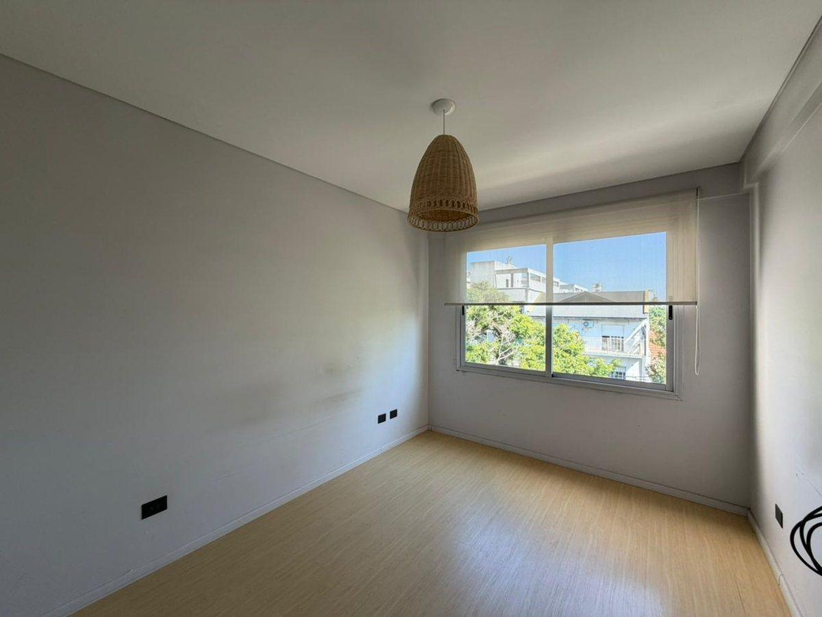 Foto de VENTA DEPTO 3 AMB. CON COCHERA Y BAULERA EN BERNAL, imagen 5