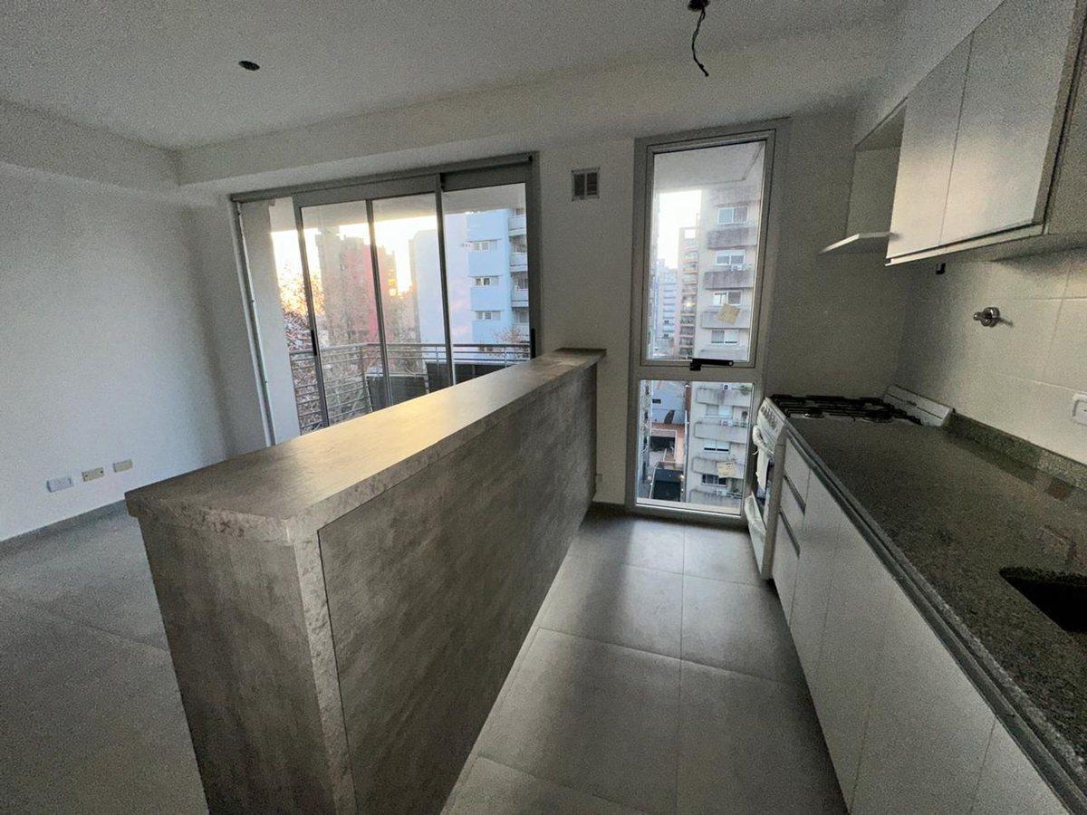 Foto de VENTA DPTO EN DUPLEX 4 AMBIENTES QUILMES CENTRO, imagen 4