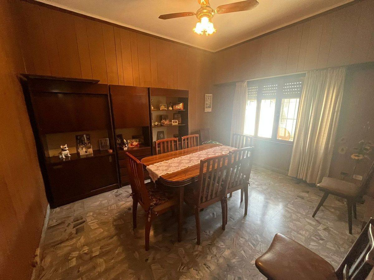Foto de VENTA PH DE 3 AMB CON PATIO Y COCHERA EN BERNAL, imagen 3