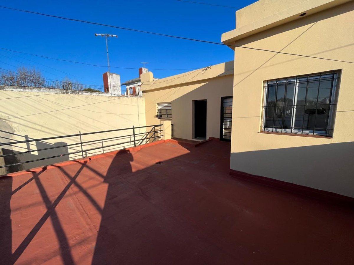 Foto de Venta PH de 3 amb con Terraza Privada en Don Bosco, imagen 3