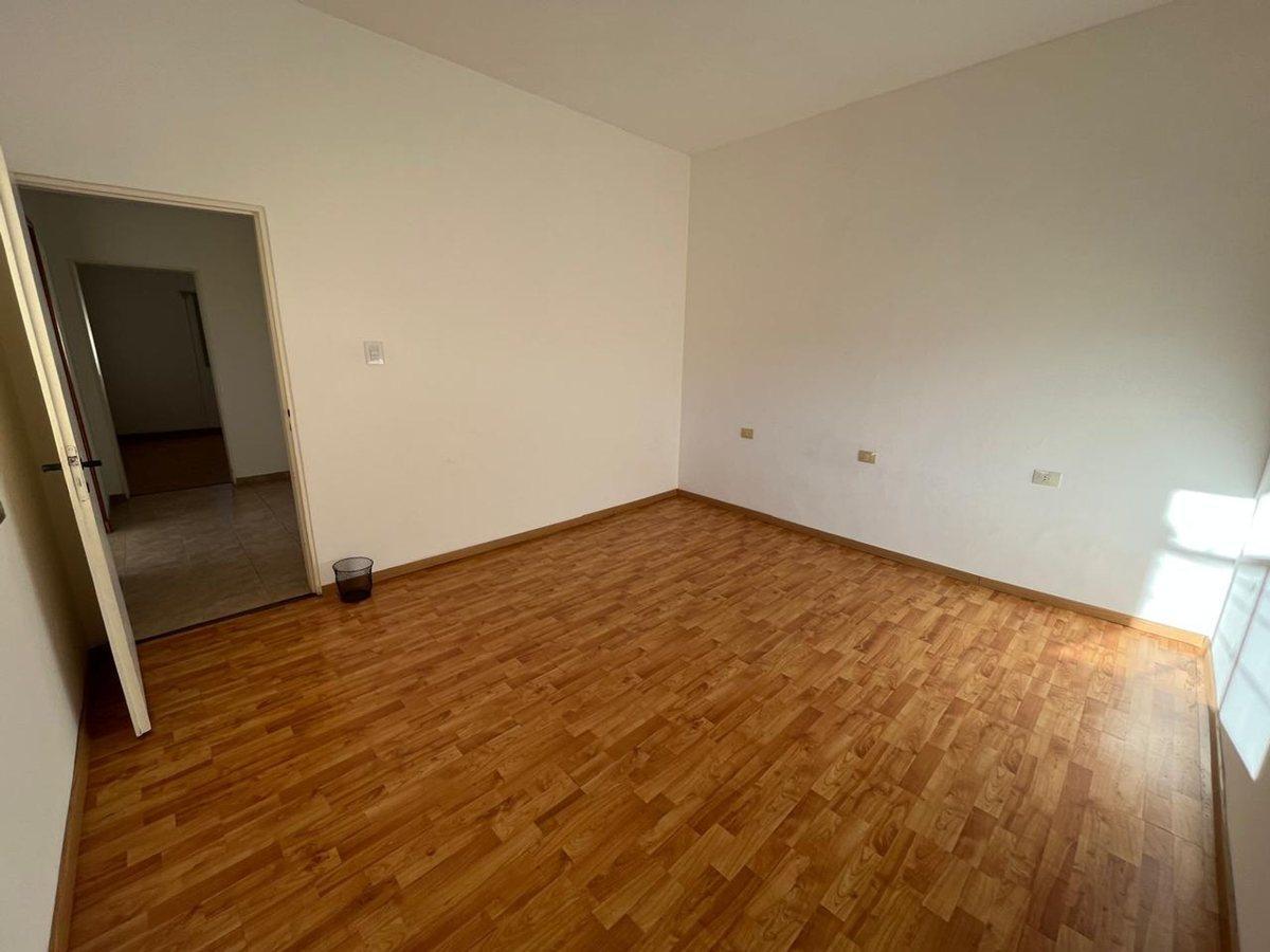 Foto de Venta PH de 3 amb con Terraza Privada en Don Bosco, imagen 2
