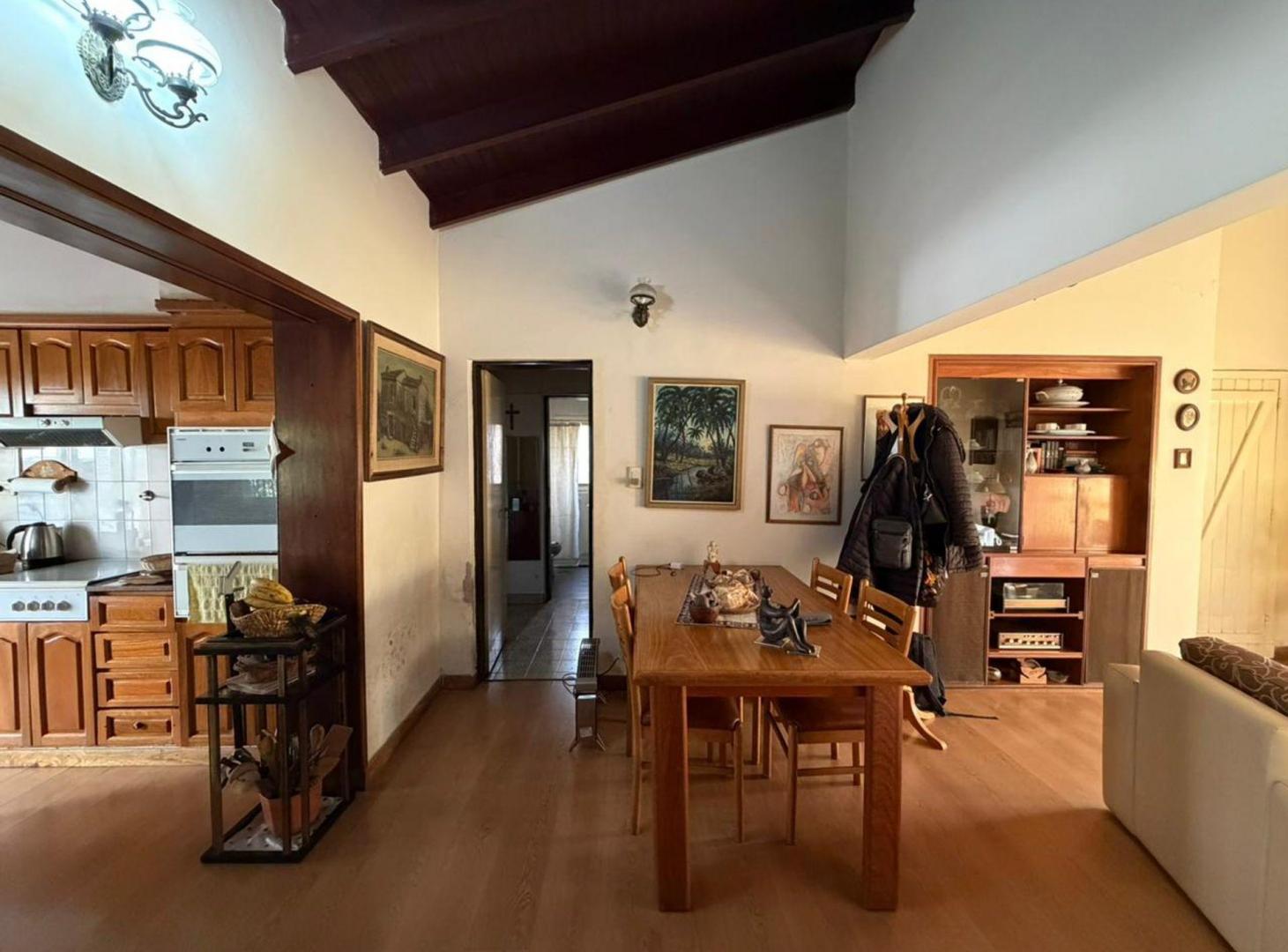 Foto de VENTA CASA 4 AMBIENTES CON PARQUE EN BOSQUES, imagen 5