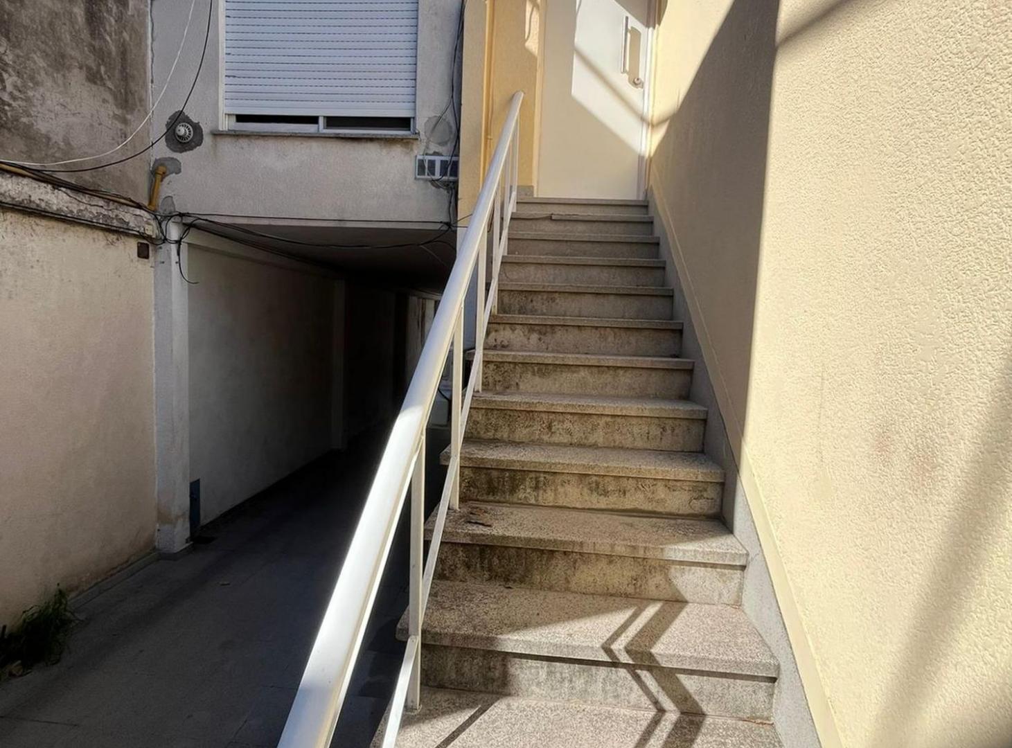 Foto de VENTA DE PH 4 AMB CON COCHERA EN BERNAL, imagen 5