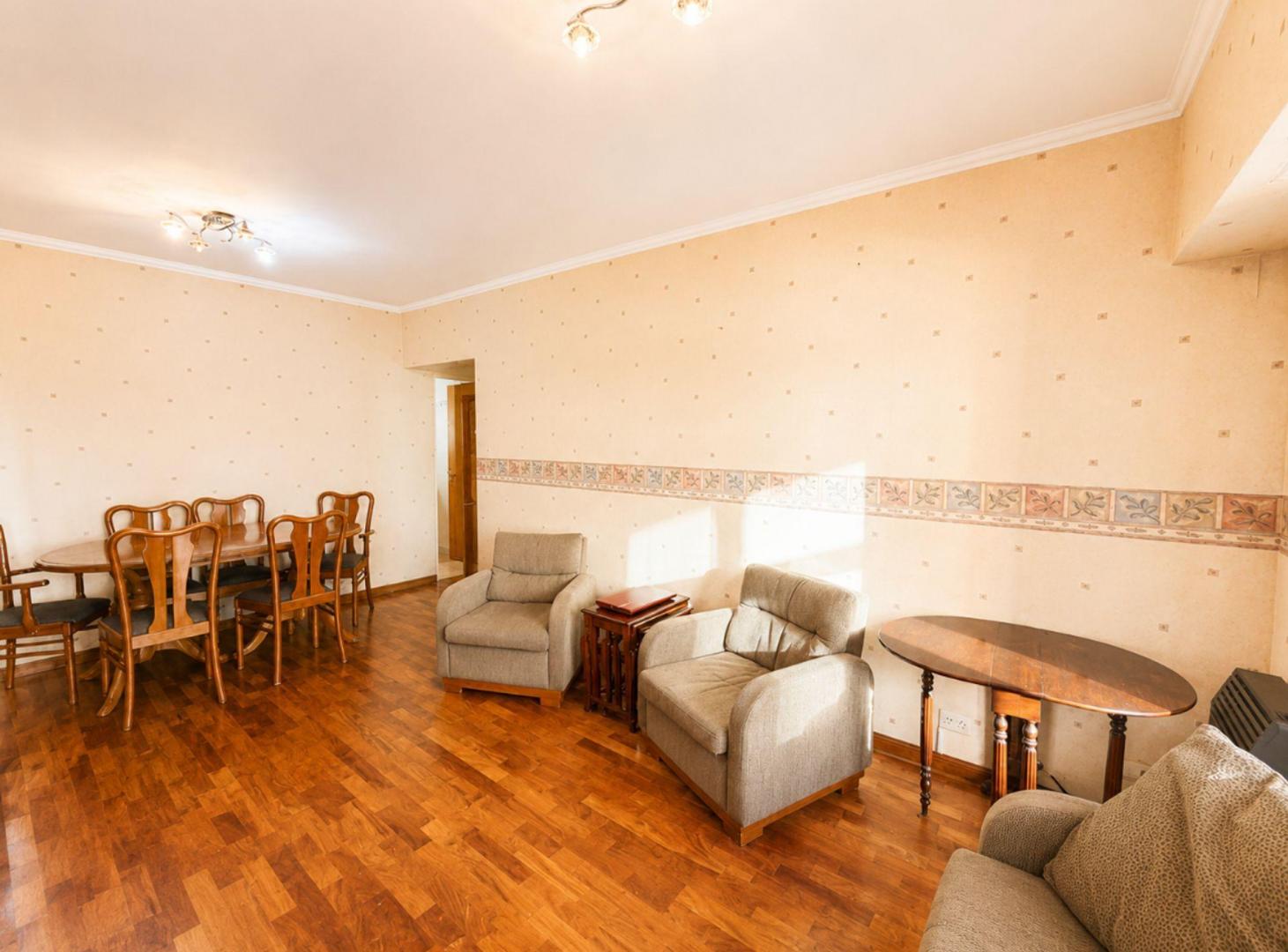 Foto de VENTA DEPTO. 3 AMB.CON COCHERA EN TORRE DE FIERRO, imagen 5