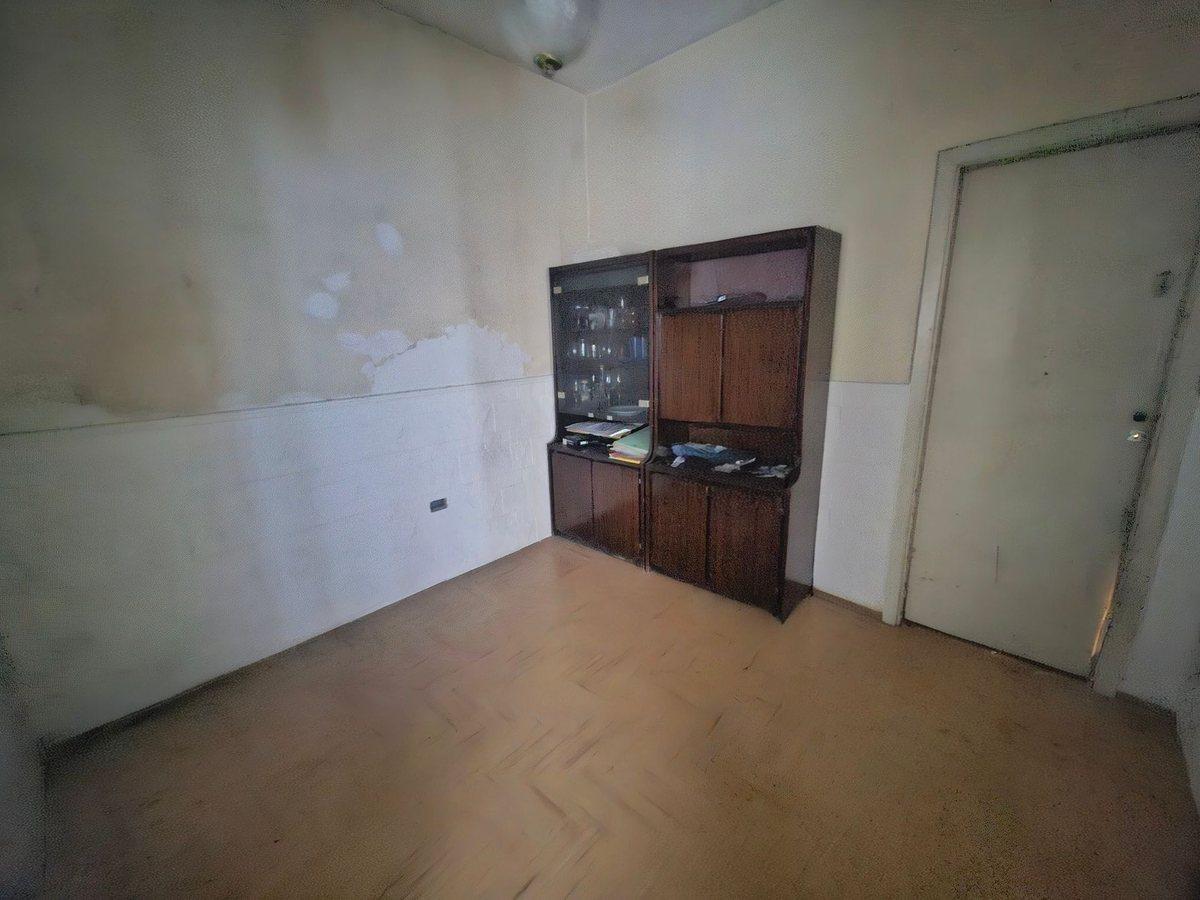 Foto de VENTA CASA 3 AMB CON PATIO Y LOCAL, BERAZATEGUI, imagen 5