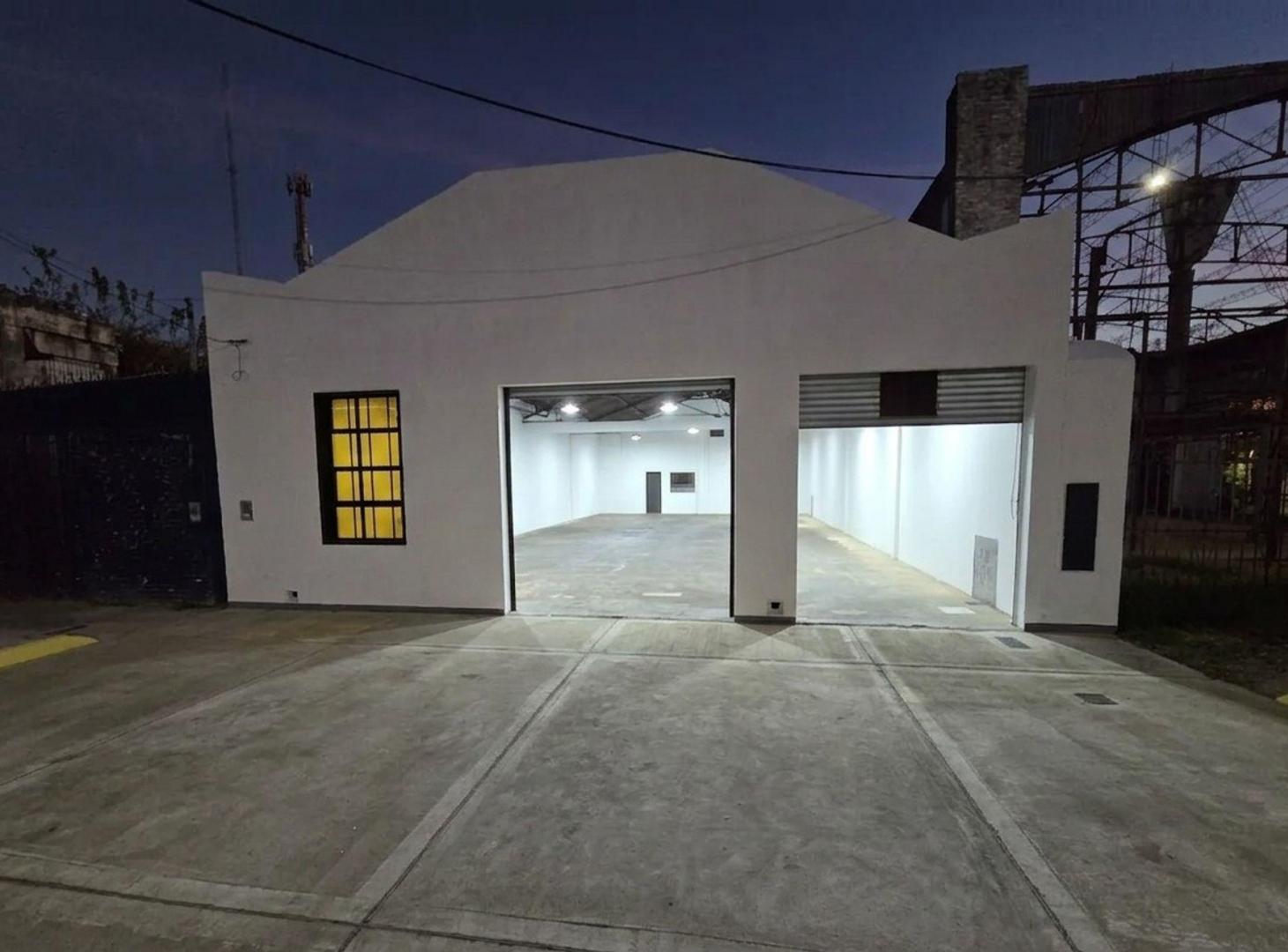 Foto de Alquiler deposito- local coercial en berazategui, imagen 1