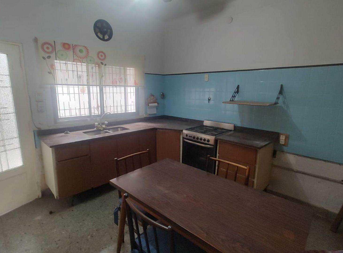 Foto de VENTA CASA 3 AMB PATIO AVELLANEDA, imagen 2