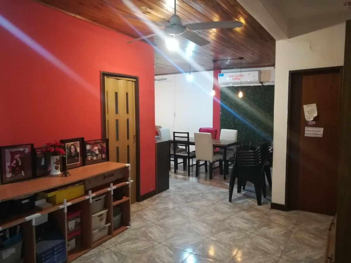 Foto de VENTA CASA 4 AMB CON LOCAL COMERCIAL SOLANO, imagen 5