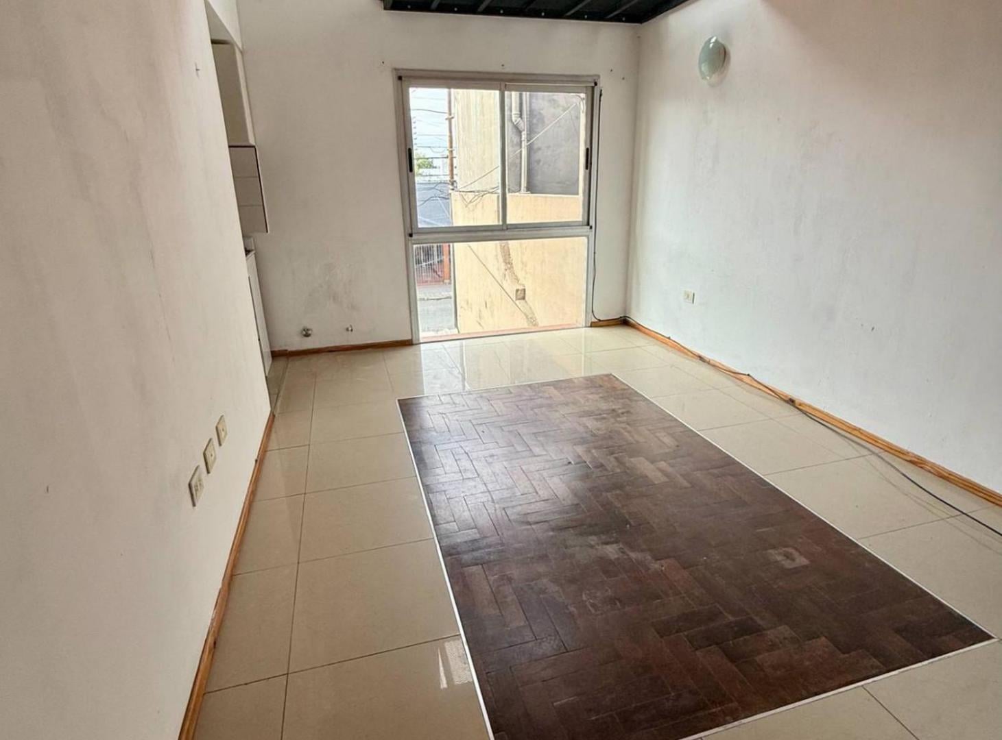 Foto de VENTA PH 2 AMB COCHERA QUILMES, imagen 2