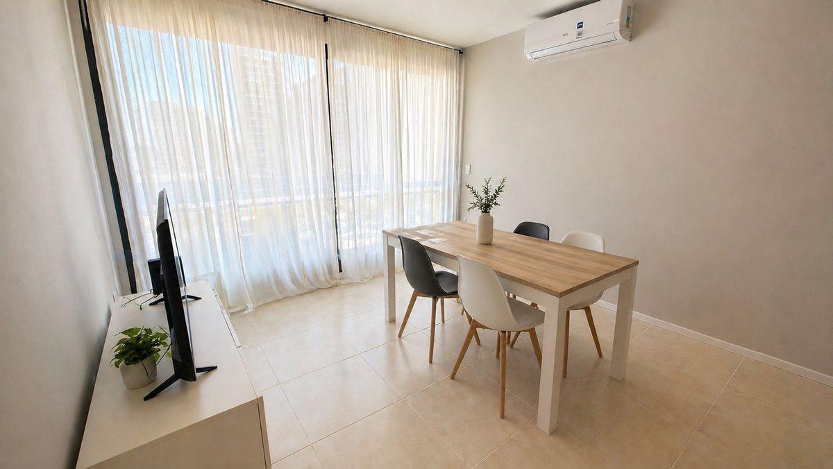 Foto de VENTA DEPTO 2 AMB BERNAL CENTRO CON PISCINA, imagen 1