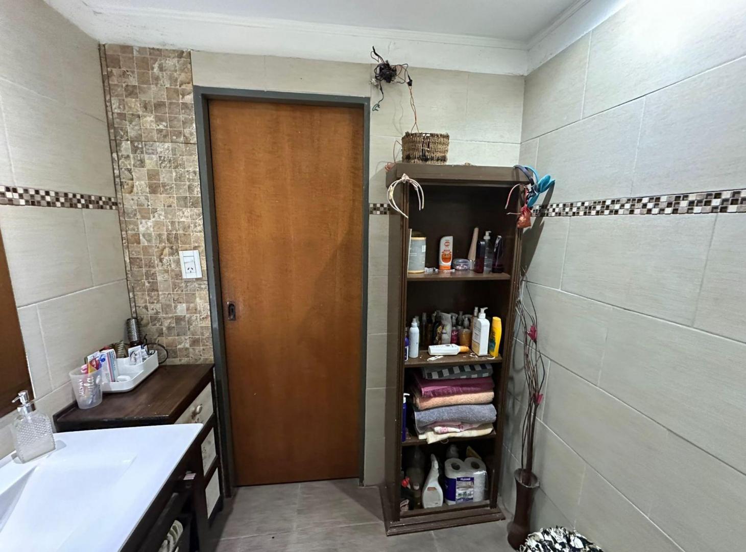 Foto de VENTA CASA 4 AMBIENTES EN BERAZATEGUI, imagen 5