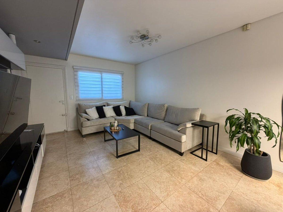 Foto de VENTA DUPLEX 4 AMBIENTES EN QUILMES CON COCHERA, imagen 3