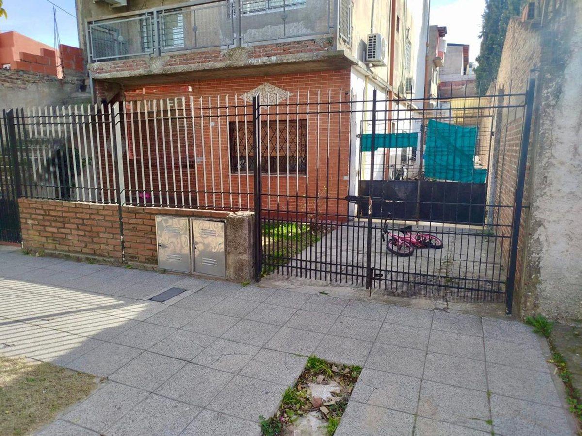 Foto de VENTA PH TIPO CASA 4 AMBIENTES, imagen 3