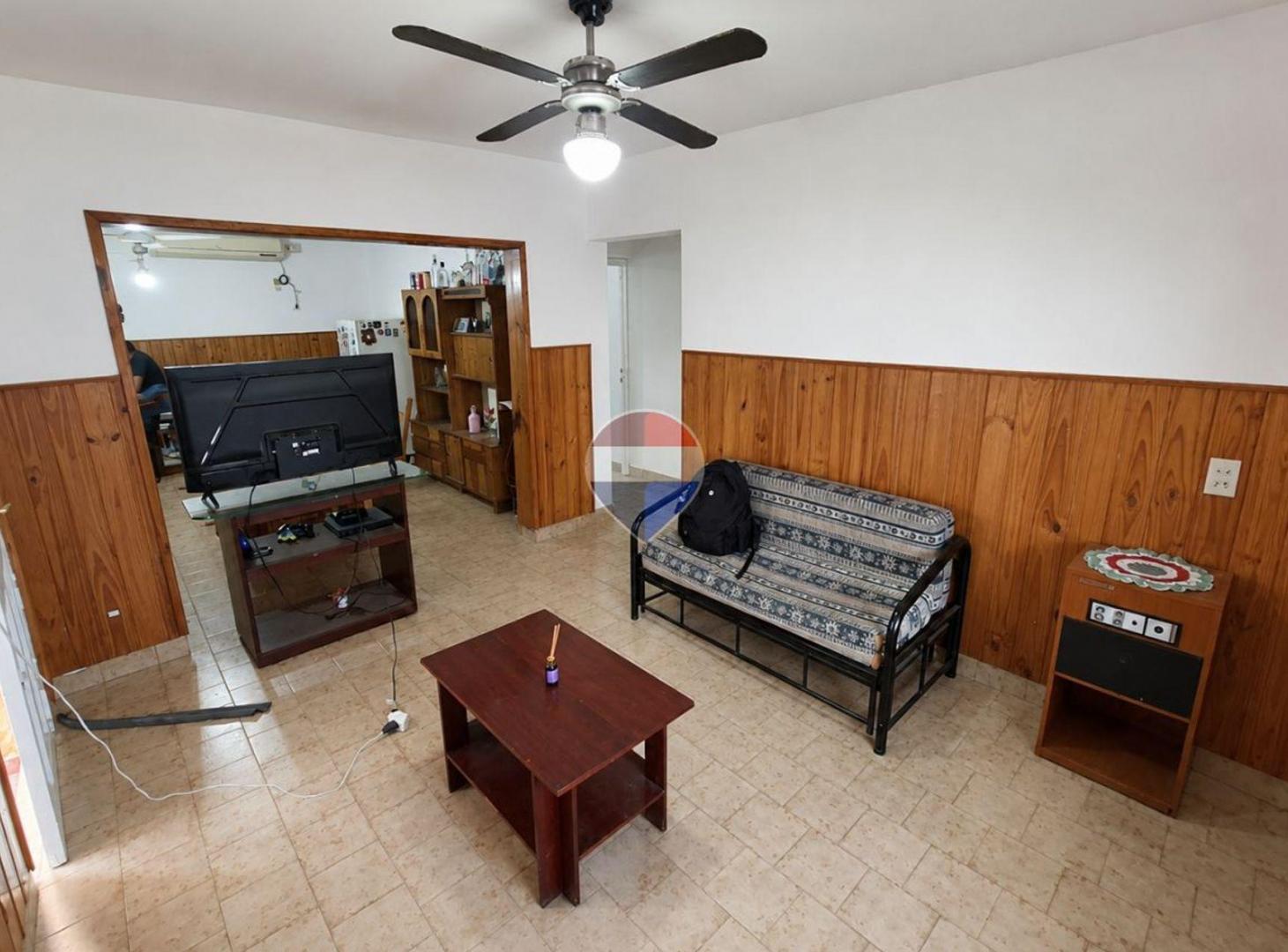 Foto de VENTA CASA 4 AMB CON COCHERA Y PARRILLA QUILMES O., imagen 5
