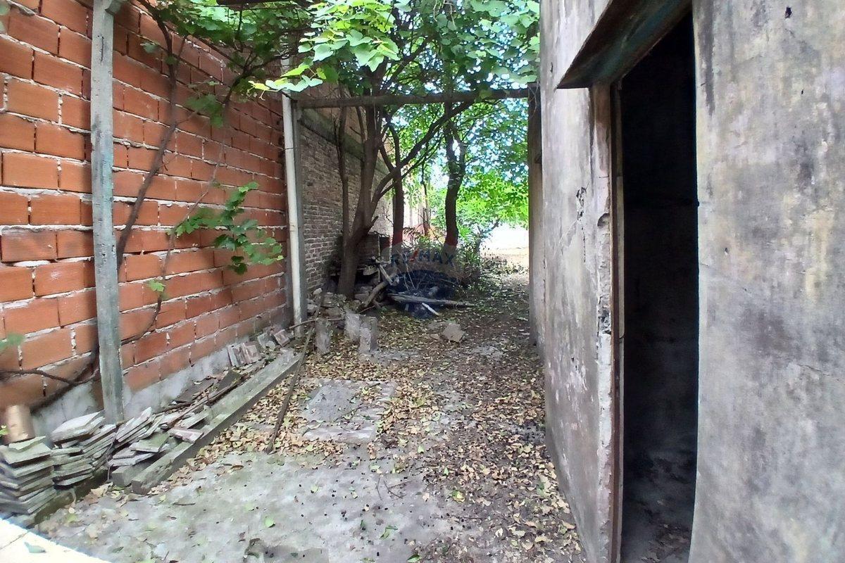 Foto de Venta de lote 374mts2 Valentin Alsina - Lanus, imagen 5
