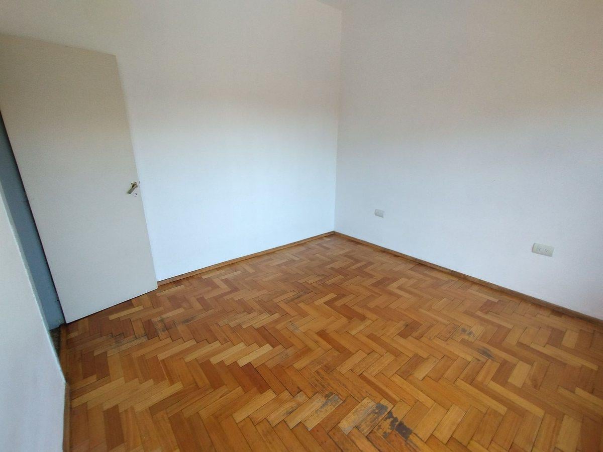 Foto de Venta PH 3 Ambientes al frente con balcón Bernal, imagen 5