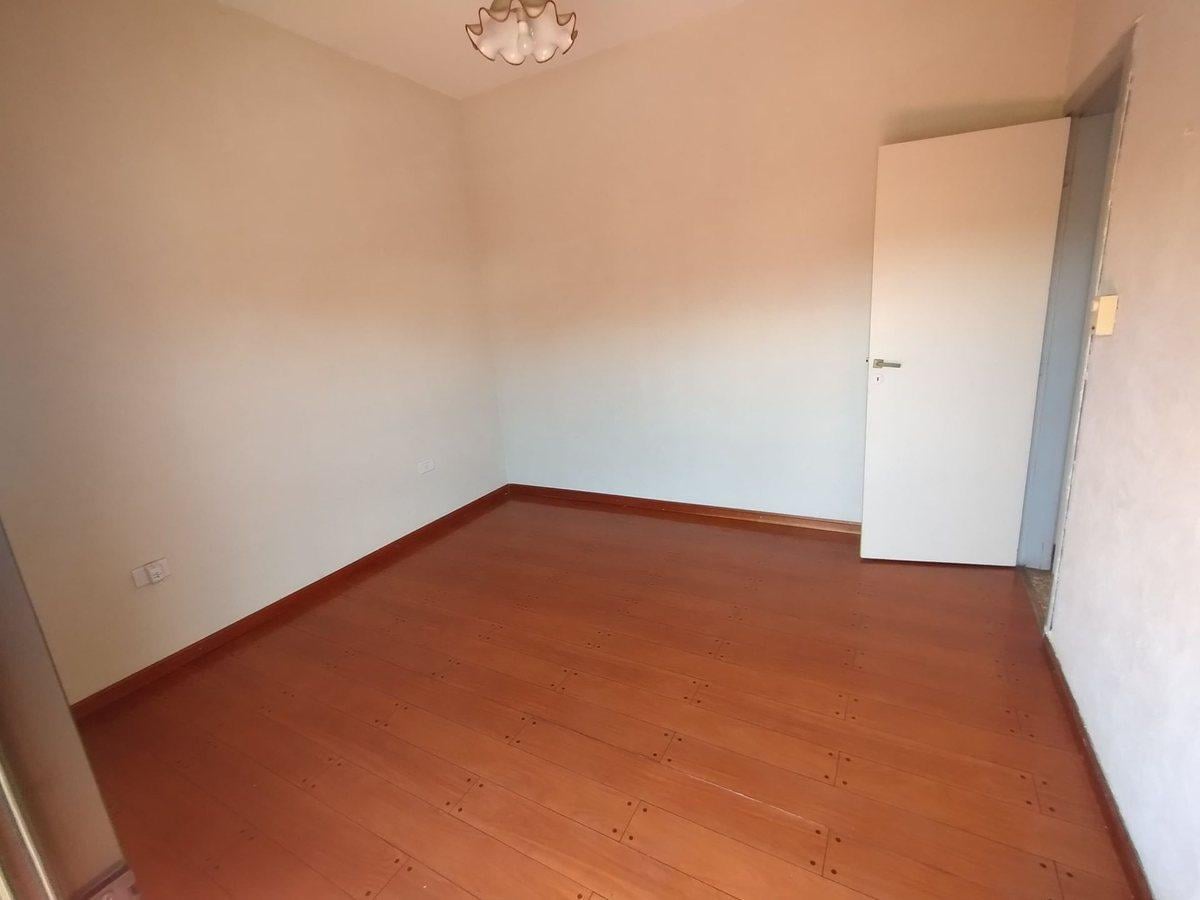 Foto de Venta PH 3 Ambientes al frente con balcón Bernal, imagen 2