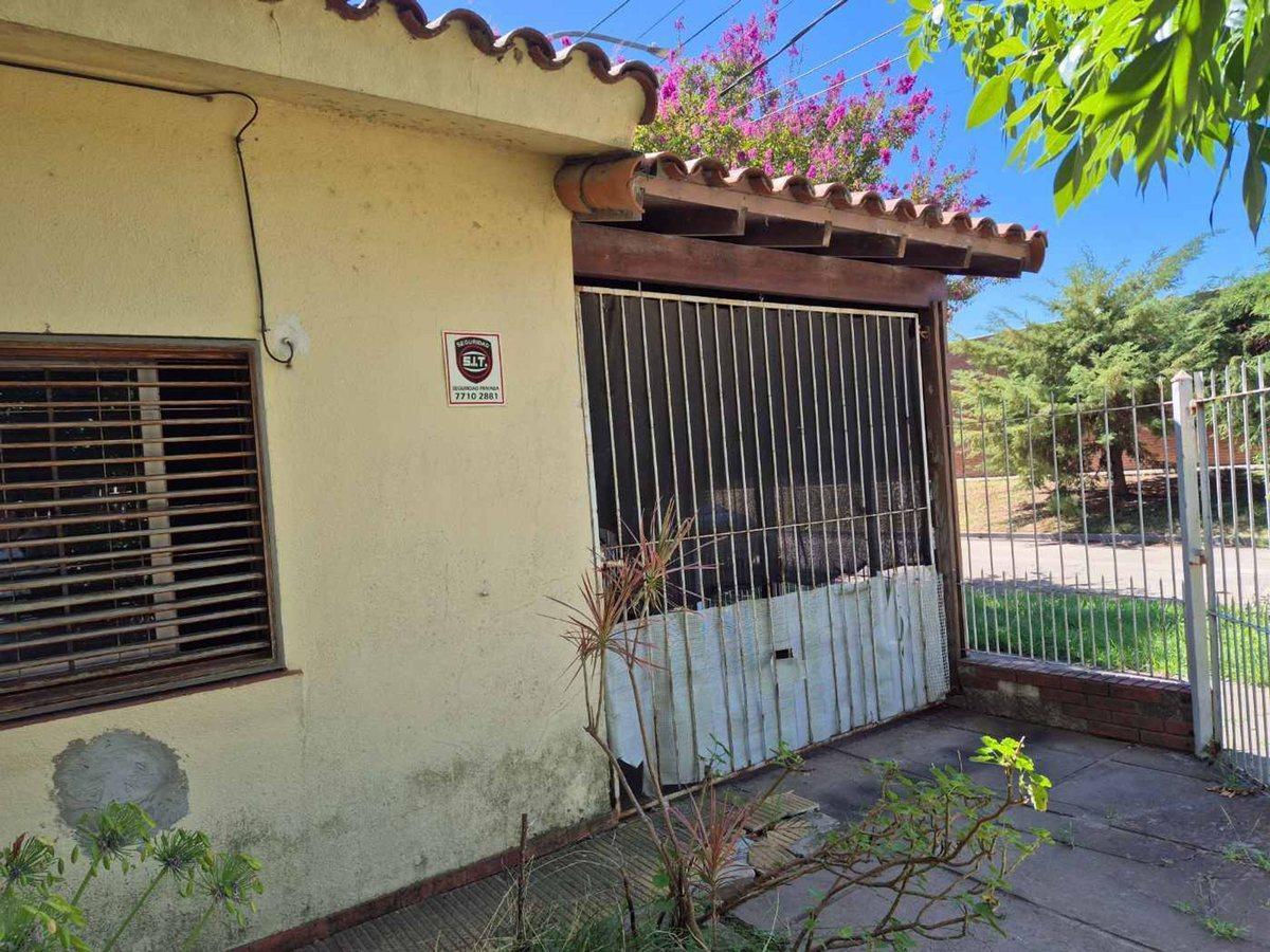 Foto de VENTA CASA 3AMB GALERIA CUB. PATIO EZPELETA, imagen 3