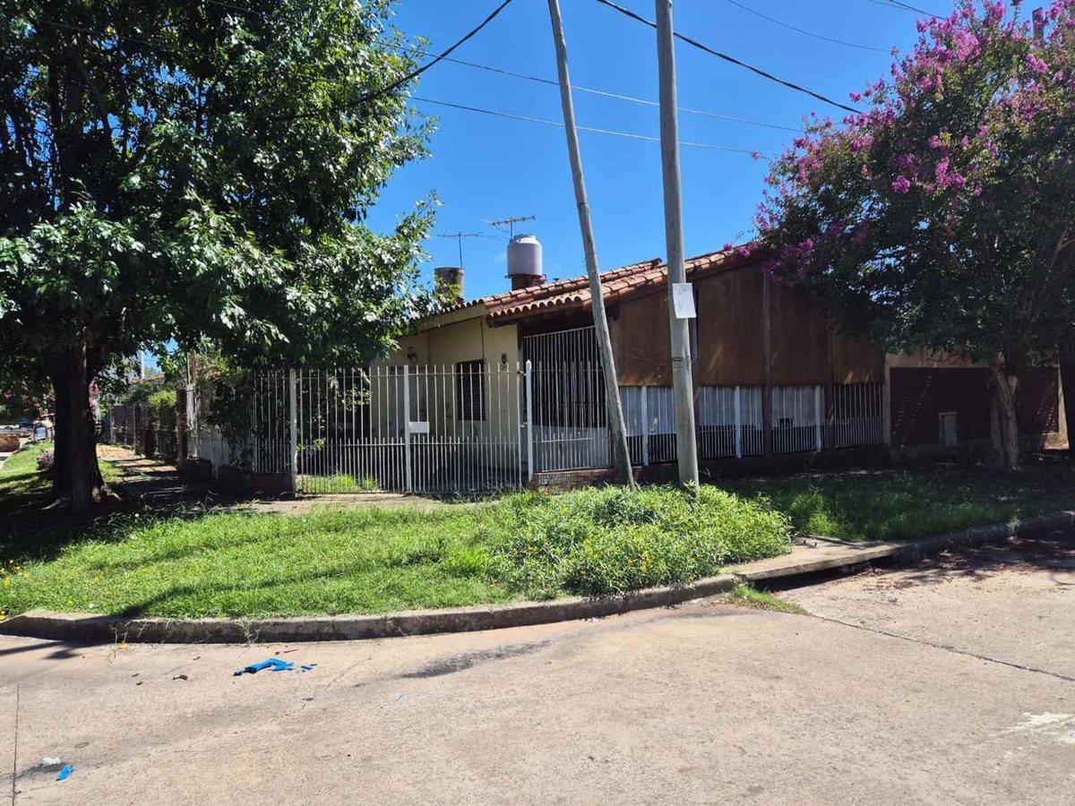 Foto de VENTA CASA 3AMB GALERIA CUB. PATIO EZPELETA, imagen 2